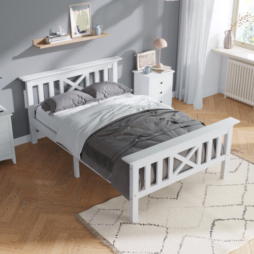 Massivholzbett 140x200 aus Kiefer mit Lattenrost – Naturholz Doppelbett, nachhaltig & robus